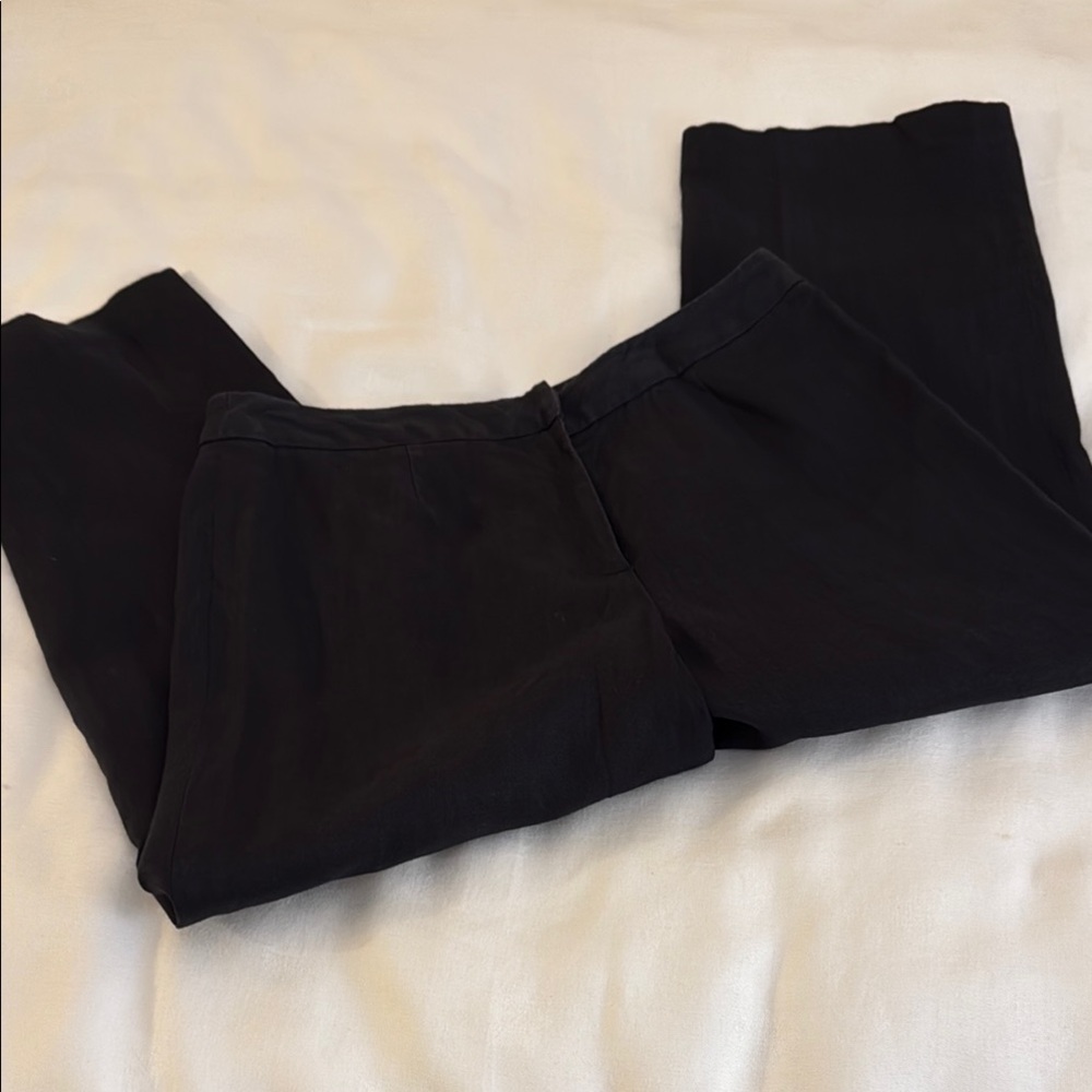 Black Capri linen feel pants size 8P Kate Hill